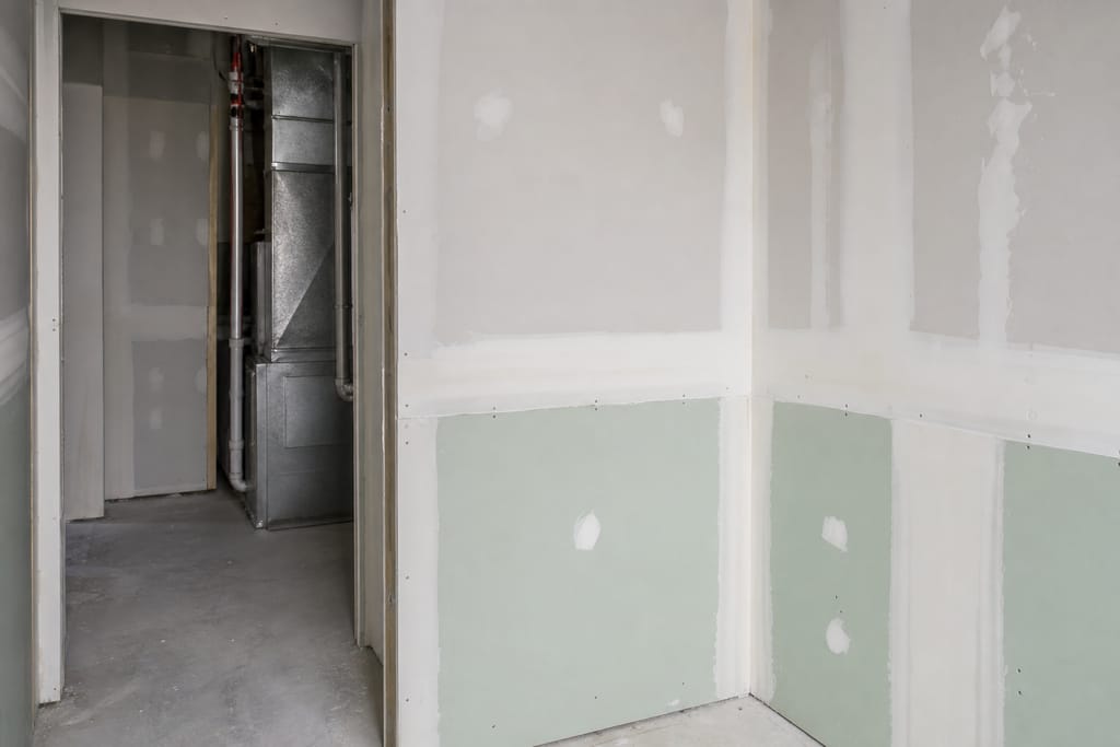 Stain-blocking primer photo